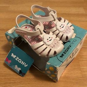 New “Zaxy” shoes size 7 with box